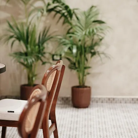 فندق Jaroal ساراندا