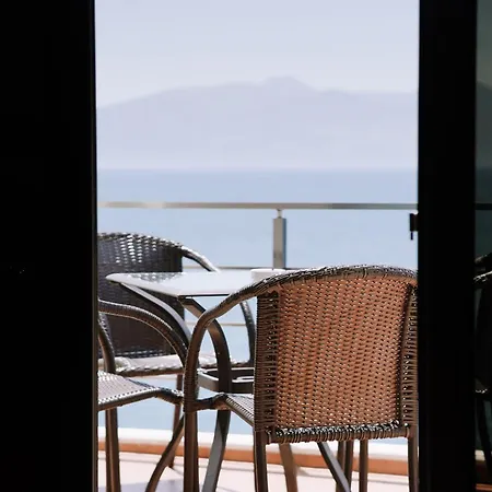 Jaroal Hotel 4*