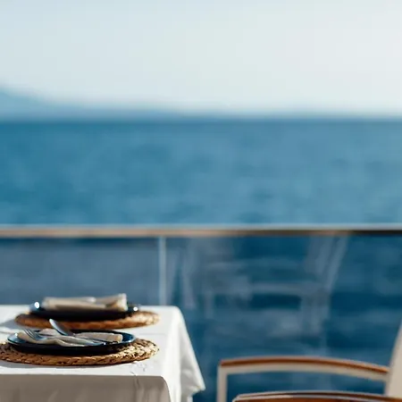 Jaroal Hotel 4*