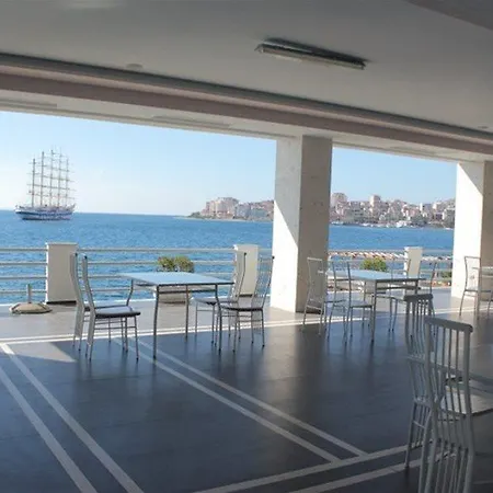Jaroal Hotell Sarandë
