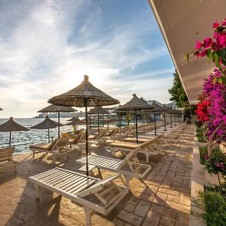 Jaroal 4* Sarande