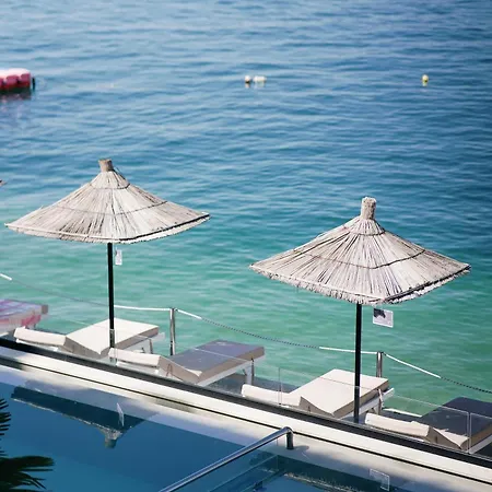 Jaroal Hotel 4*